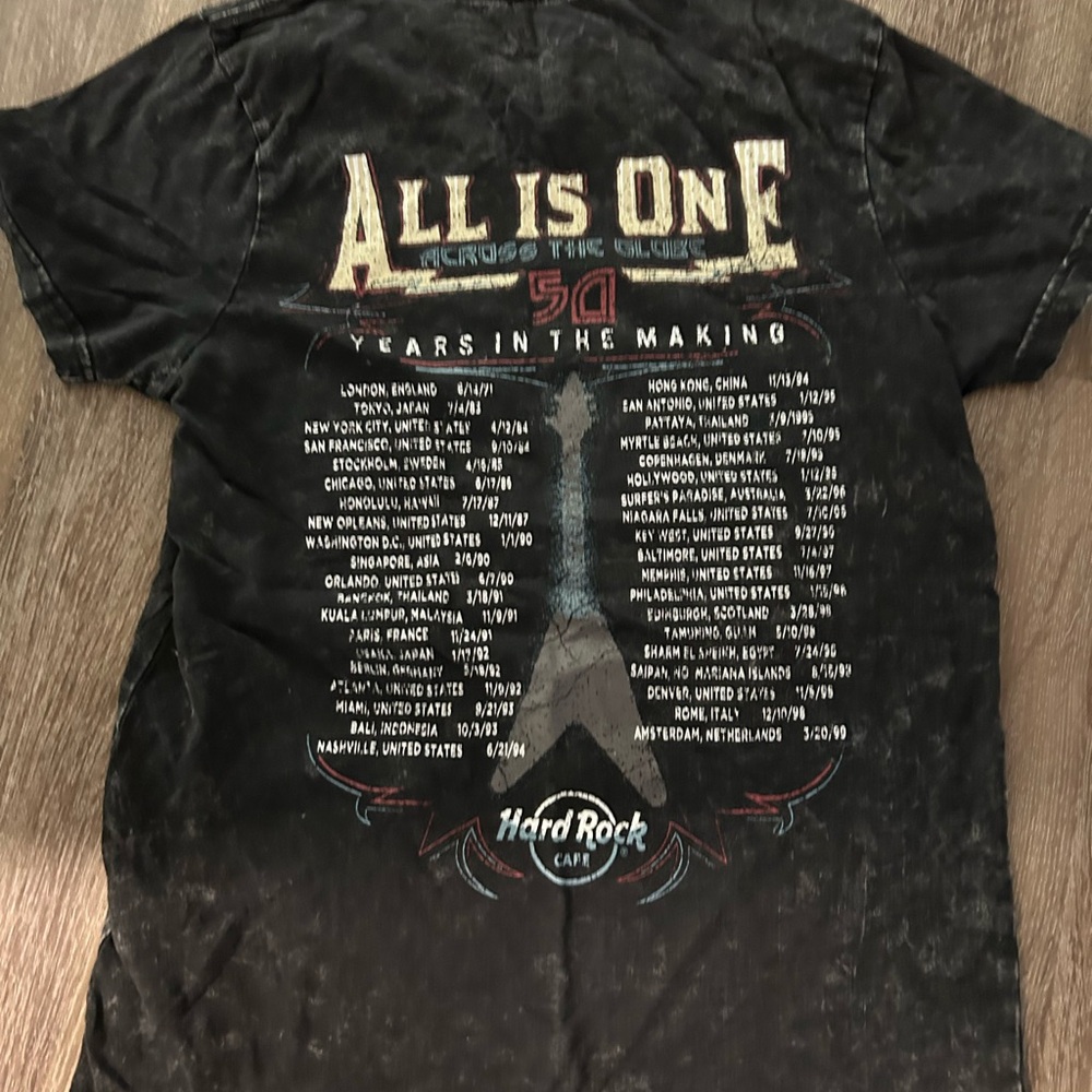 Hard Rock Cafe dc shirt black size small